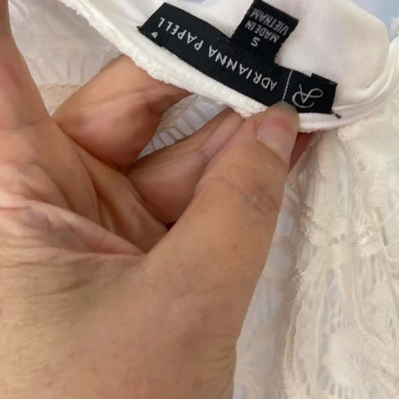 Adrianna Papell Elegant Lace Women Top Cream S - Picture 3 of 3